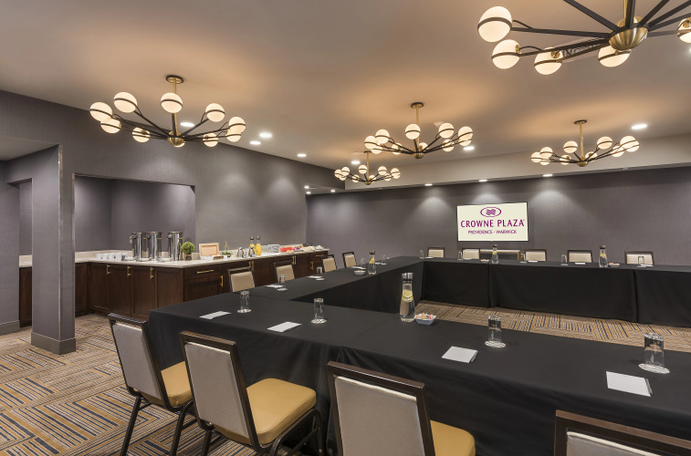 Crowne Plaza Providence-Warwick (Airport) photo 33
