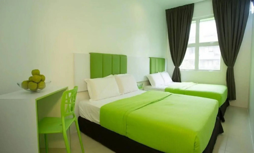 Apple Hotel