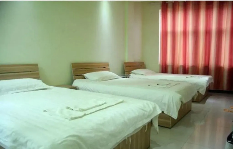 Zhenglong Express Hotel