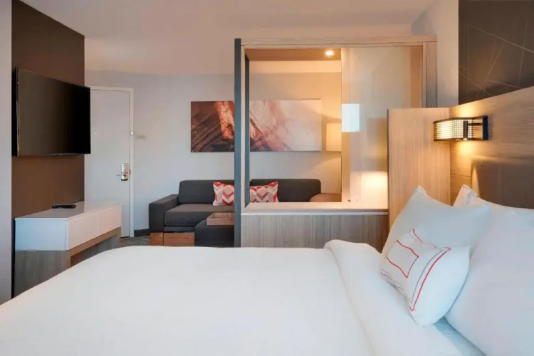 Quadruple Suite