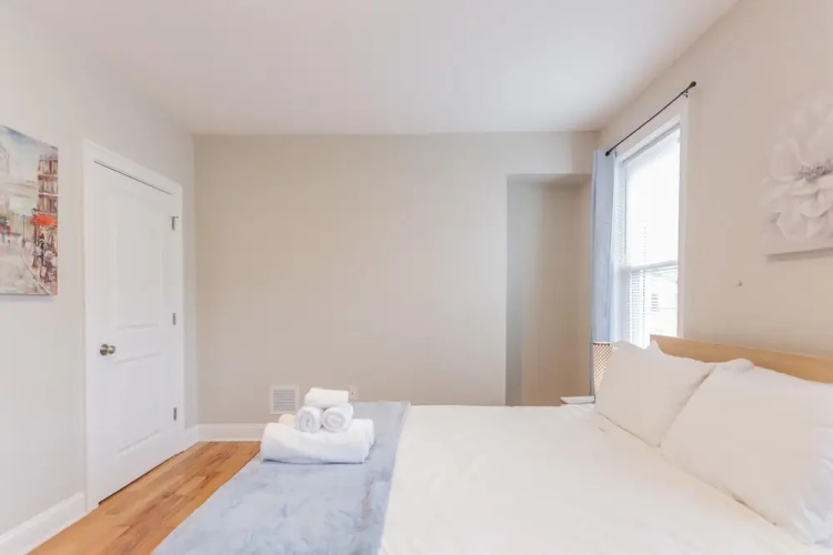 2342 Catharine