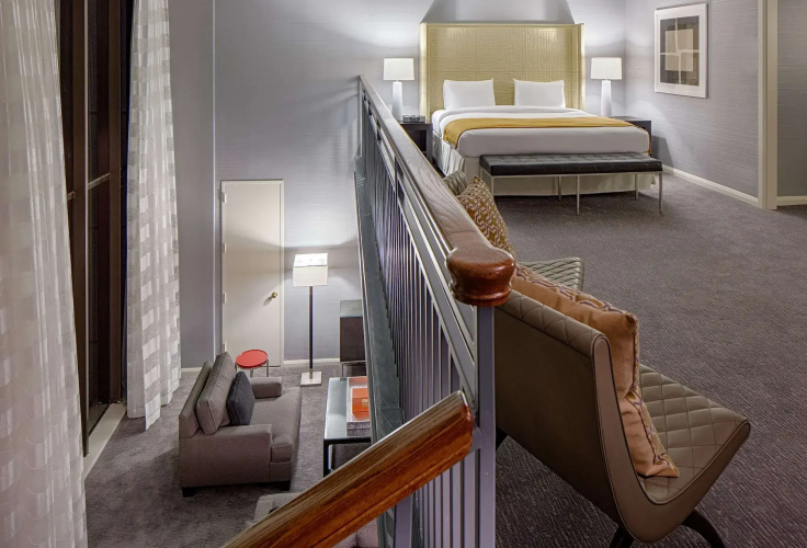 DoubleTree by Hilton Hotel Houston - Greenway Plaza