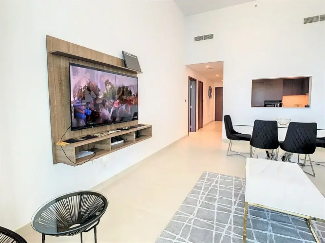 Stunning Apt with Balcony - Dubai Mall access