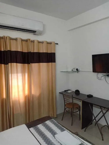 Hotel Golden Nest