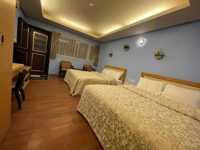 Superior Quadruple room