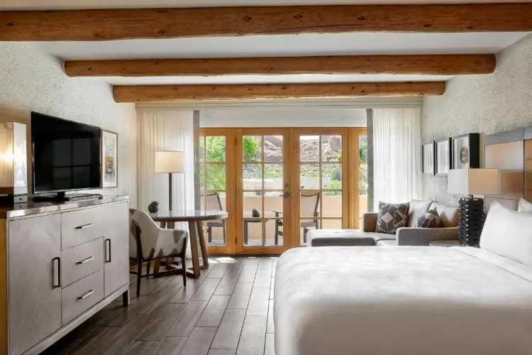 Standard Quadruple room with balcony