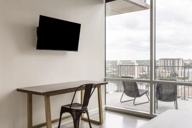 Austin Exclusive 1BD 1BA 2nd Street District Apartment