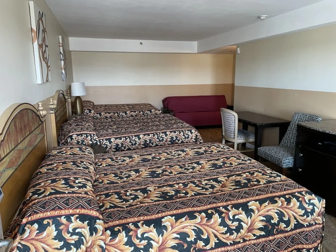 Deluxe Sextuple room