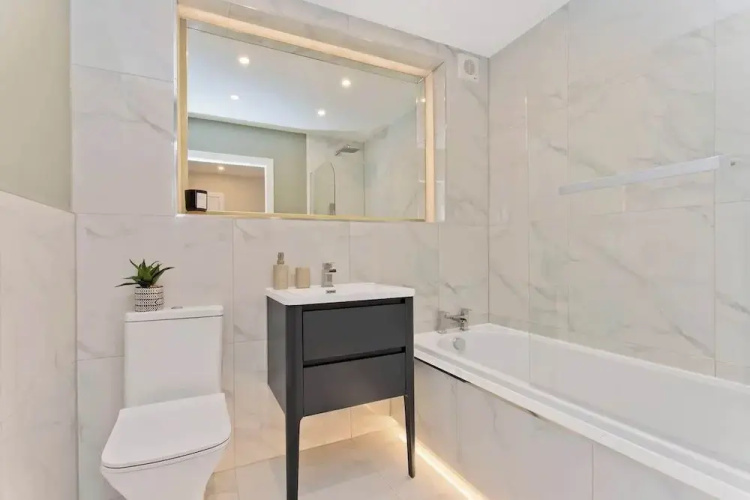 1 Huntingdon Place