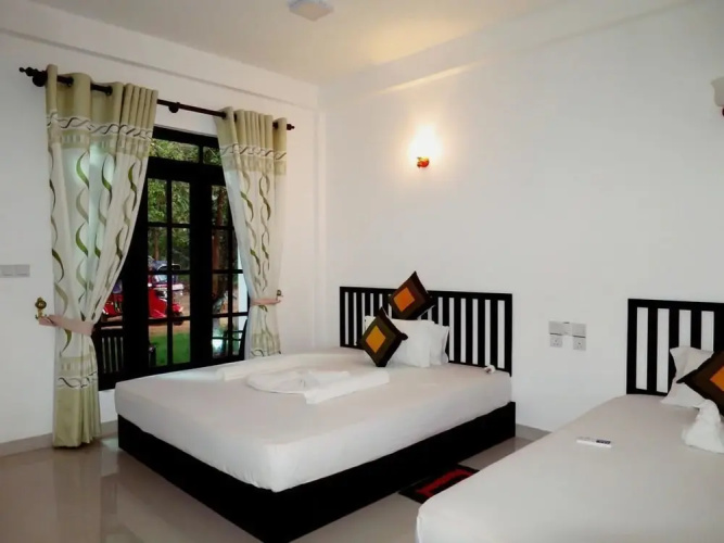 Hotel Chanara