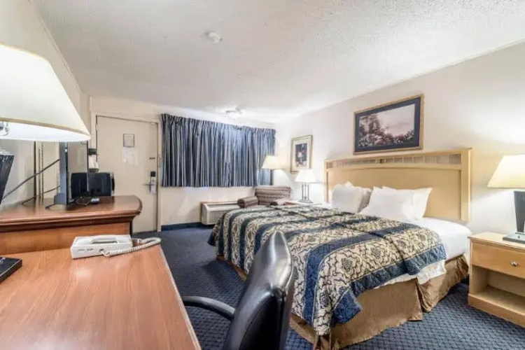 Super 8 Albany