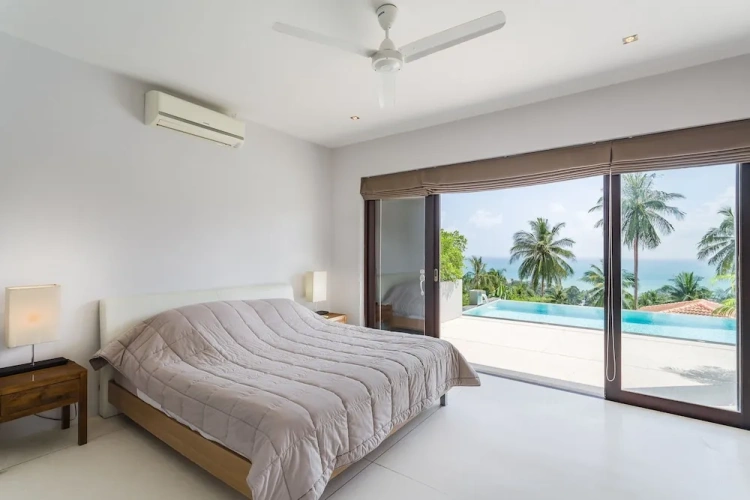 2 Bedrooms Villa