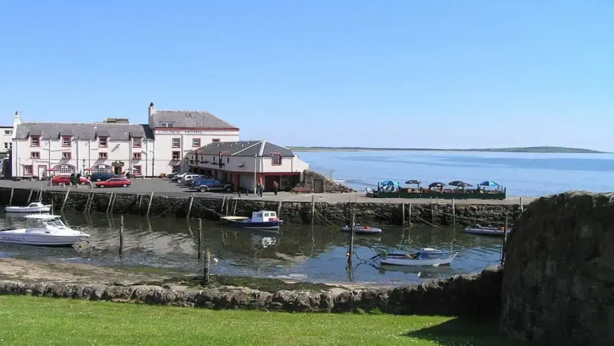 The Crusoe Hotel