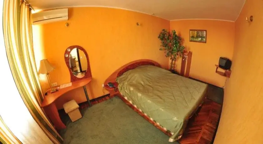 Tourist Hotel