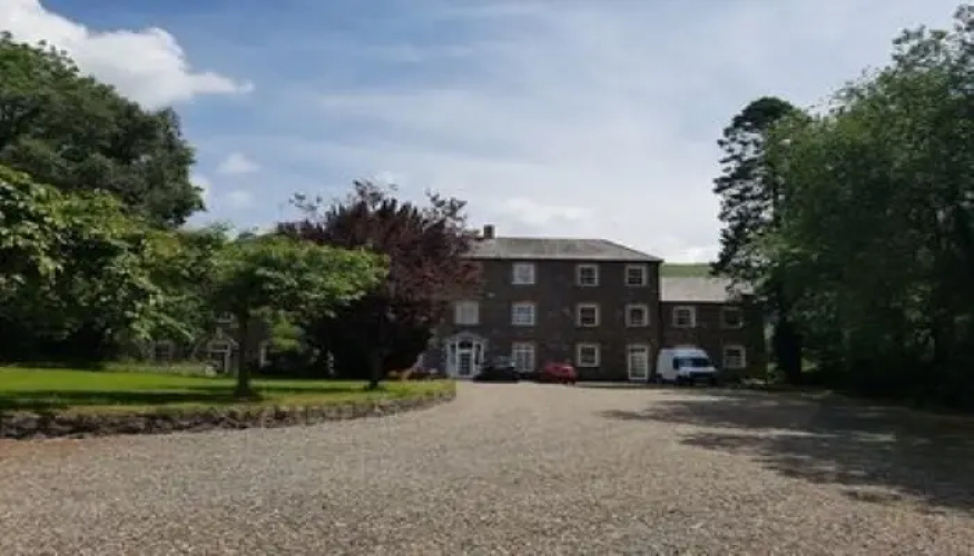 Smyth Cottages
