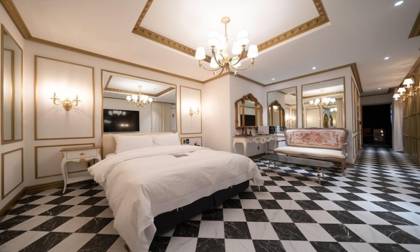 Royal Suite