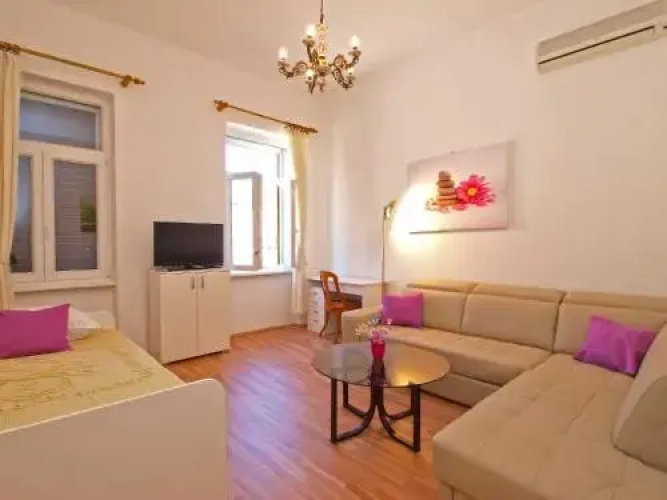 Apartment by the sea Rabac 1093