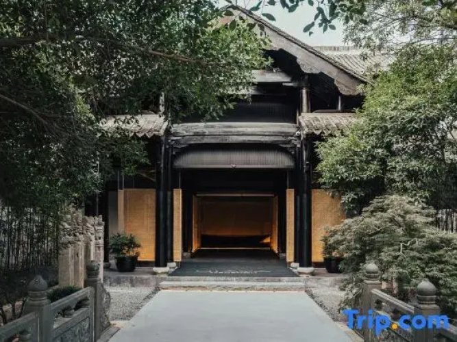 Jiaye Hotel