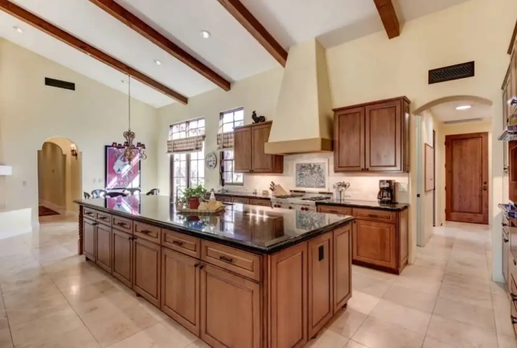6 Bedrooms Cottage with mountain view