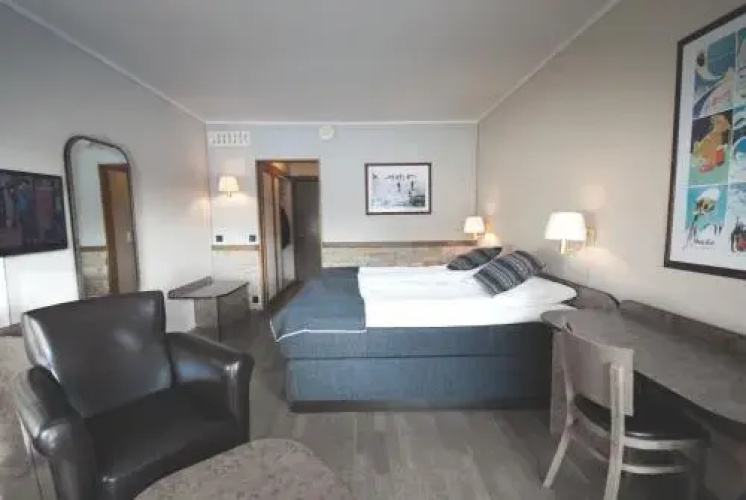 Pers Hotel