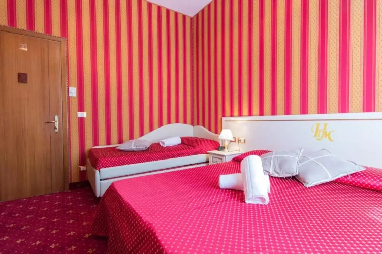 Superior Triple room