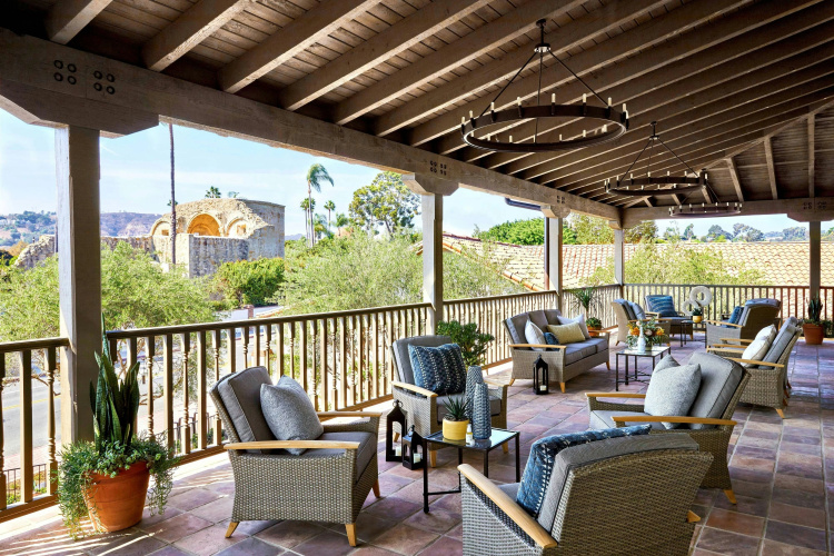 Inn At The Mission San Juan Capistrano, Autograph photo 19