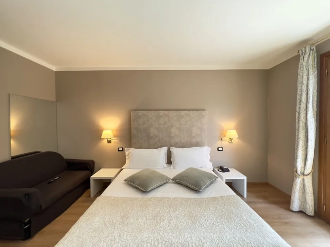 Superior Double room with balcony