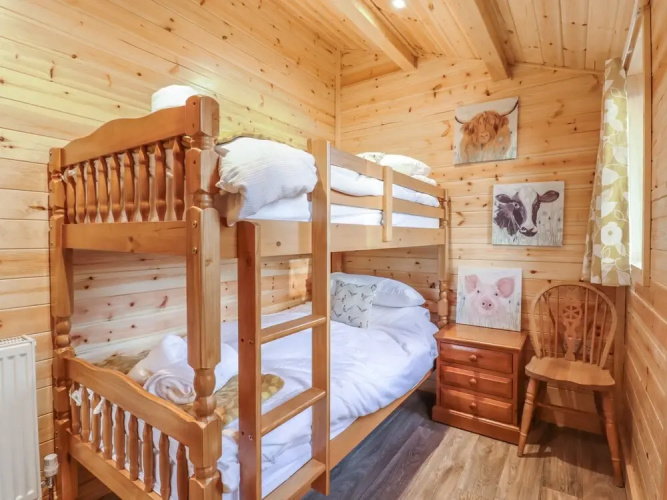 Buttercup Lodge