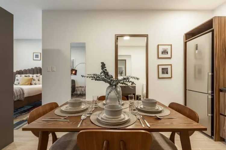 Casai Roma 1 BR Central Studio