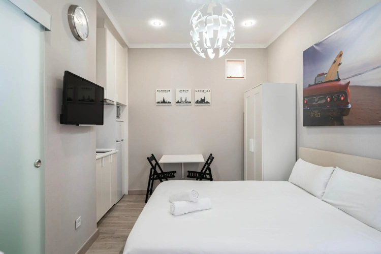 Rodas Apartment