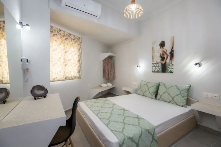 Deluxe Apartment with balcony