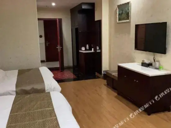 Wugang Junyue Hotel