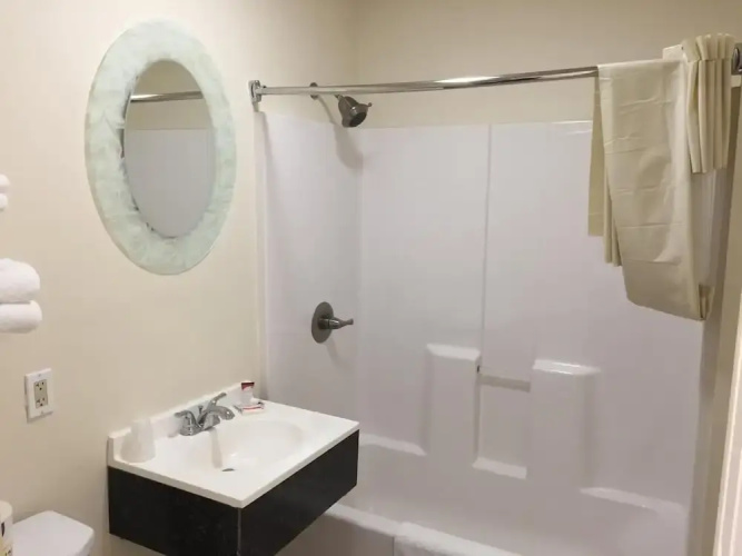 Mayfair Passport Inn