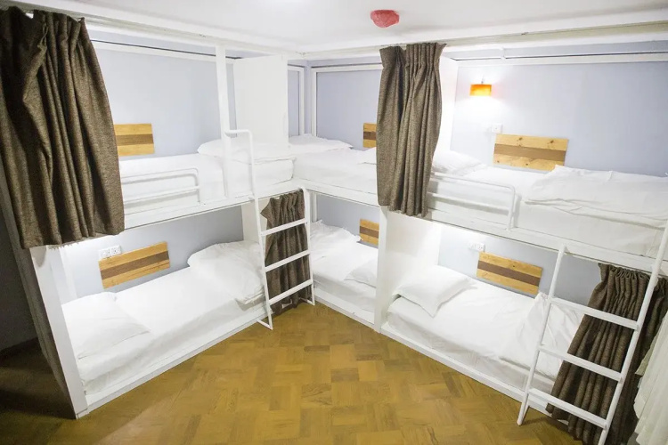 Bike 21 Hostel