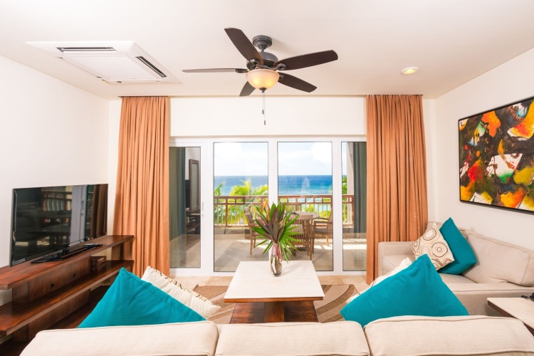 Kimpton Grand Roatan Resort & Spa - An IHG Hotel photo 9
