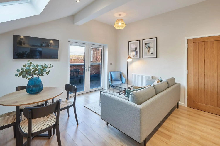 Skyline Apartment