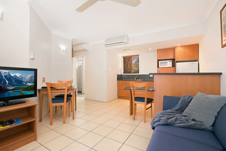 Deluxe Family Suite