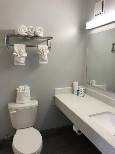 Rodeway Inn San Antonio I-10 East