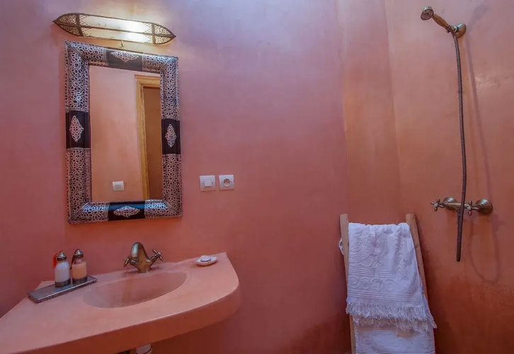 Riad lakouas