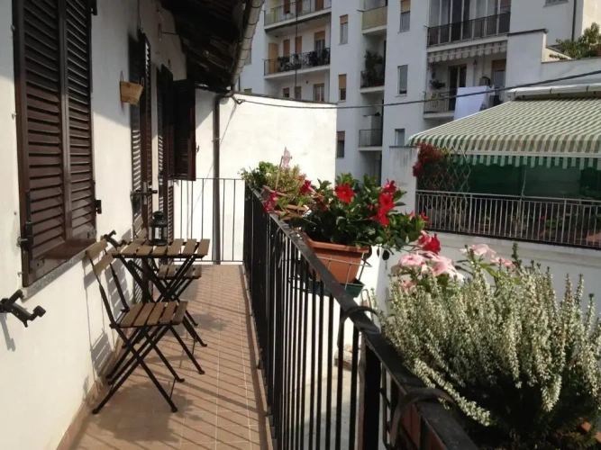 1 Bedroom Apartment with balcony