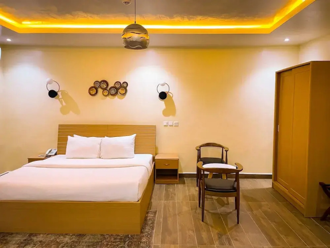 The  address hotel