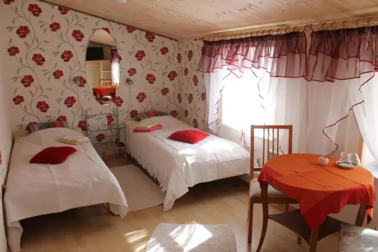 Aikarali Home Accommodation