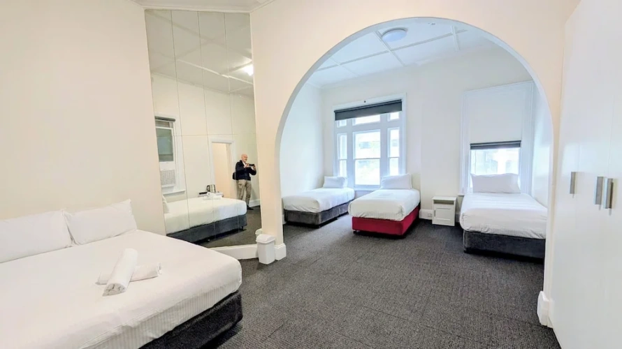 Classic Quadruple room