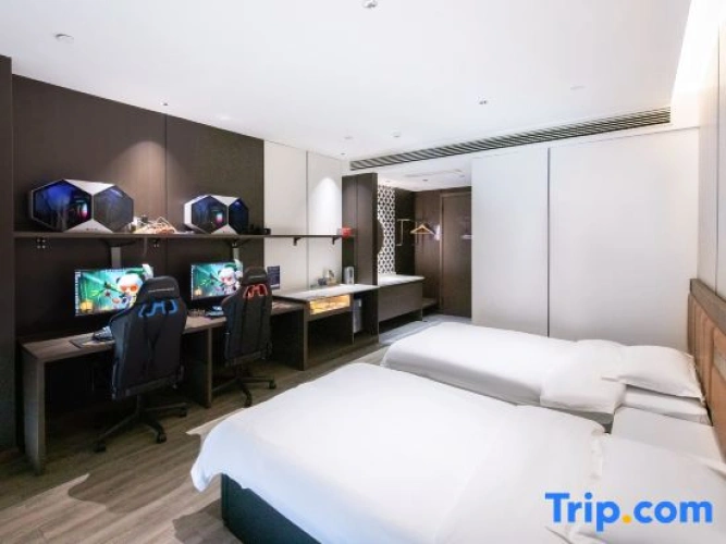 Luxury Twin room