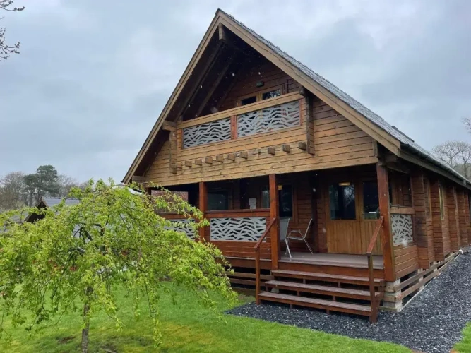 3 Bedrooms Chalet