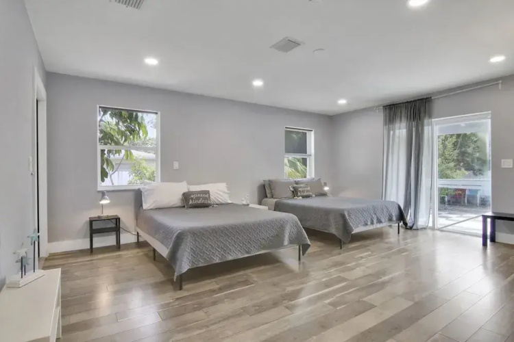 Tarpon River Estate