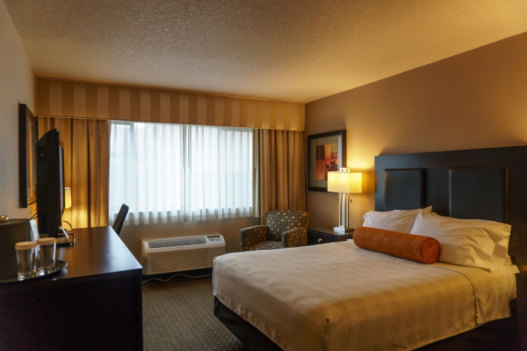 Monarch Hotel & Conference Center photo 8