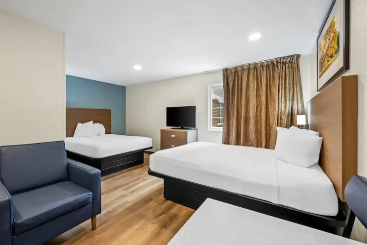 Quadruple Suite