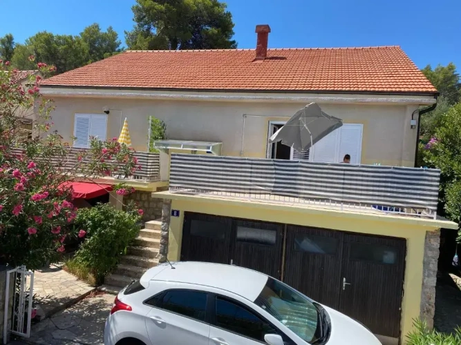 1 Bedroom Apartment with balcony