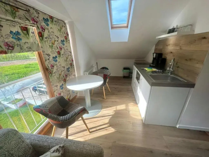 Apartment 22